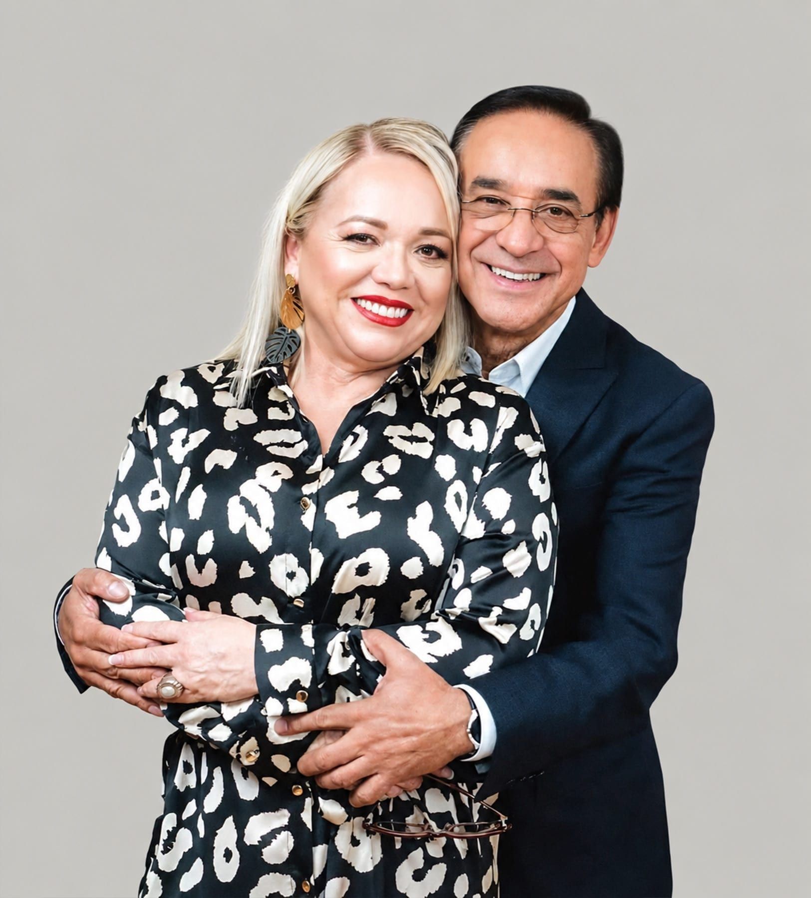 Pastores César y Emma Claudia Castellanos